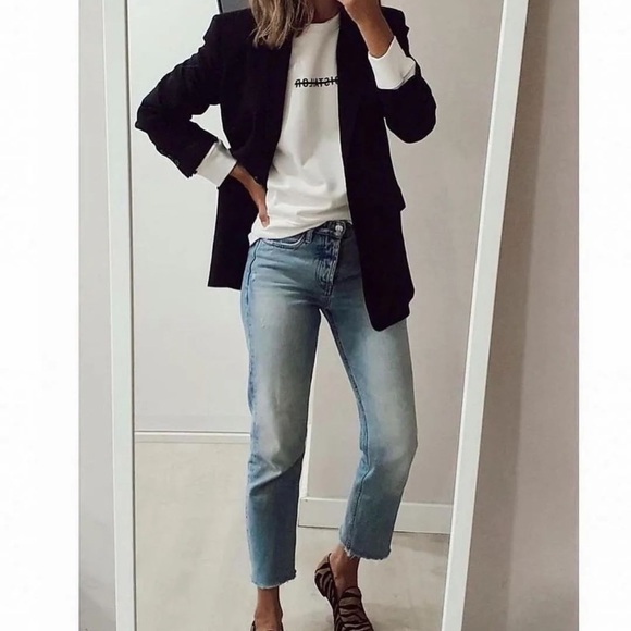 Meet your Posher, Anna - Picture 1 of 1